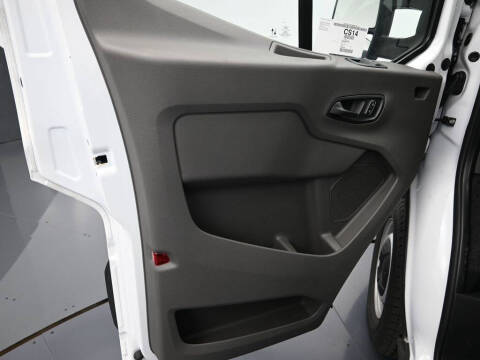 2025 Ford Transit 250