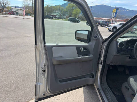 2005 Ford Expedition XLT