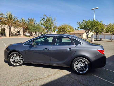 2012 Buick Verano Leather Group