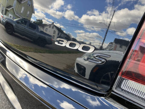 2017 Chrysler 300 S Alloy Edition