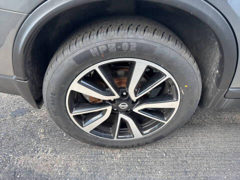 2020 Nissan Rogue SL