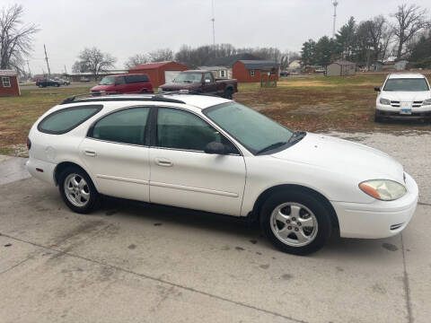 2004 Ford Taurus SE
