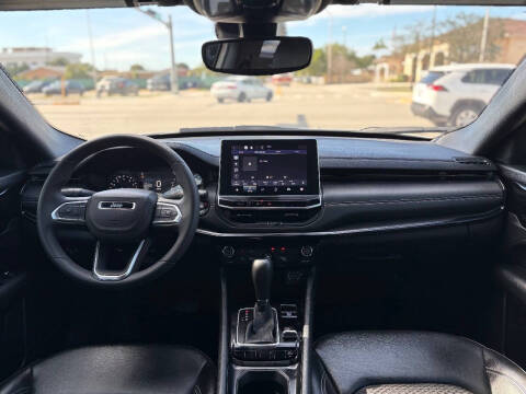 2023 Jeep Compass Altitude