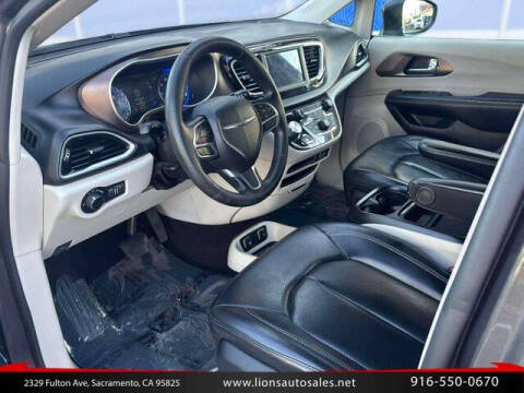 2020 Chrysler Voyager LXi