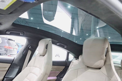 2020 Porsche Taycan Turbo