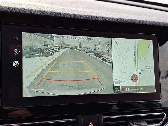 2022 Kia Niro Touring Special Edition