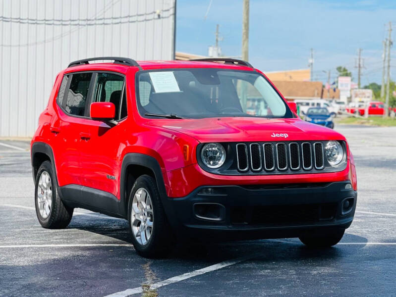 2017 Jeep Renegade Latitude's photo