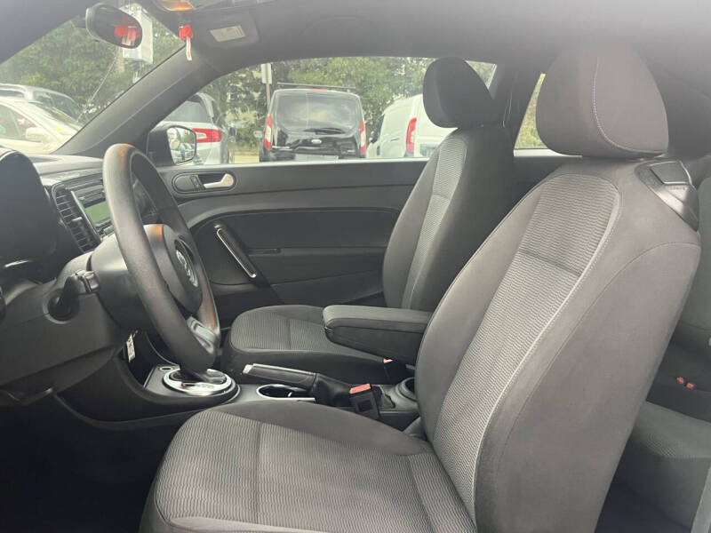 2014 Volkswagen Beetle 1.8T Entry PZEV