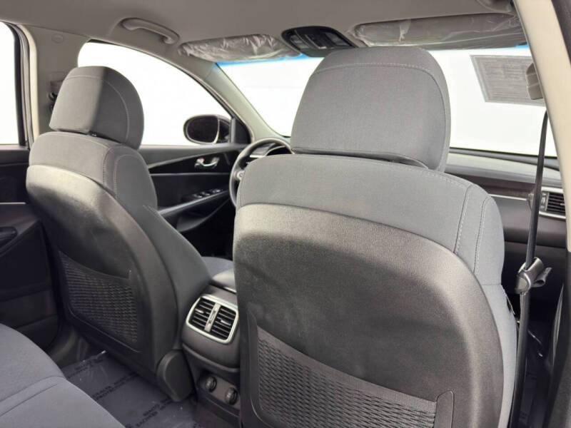 2017 Kia Sorento LX V6