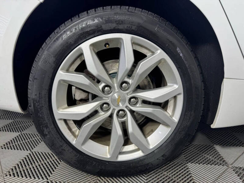 2020 Chevrolet Impala LT