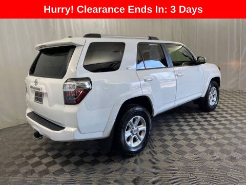 2024 Toyota 4Runner SR5