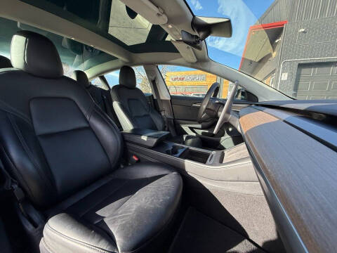 2021 Tesla Model 3 Long Range