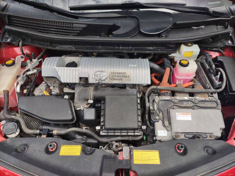 2012 Toyota Prius v Five