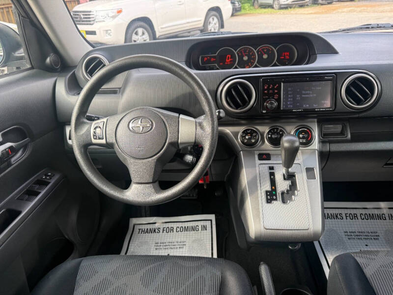 2012 Scion xB Release Series 9.0