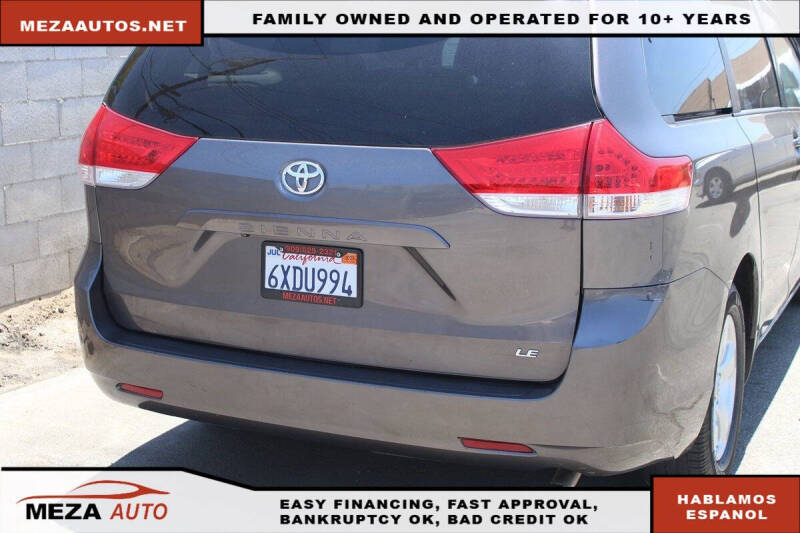 2012 Toyota Sienna