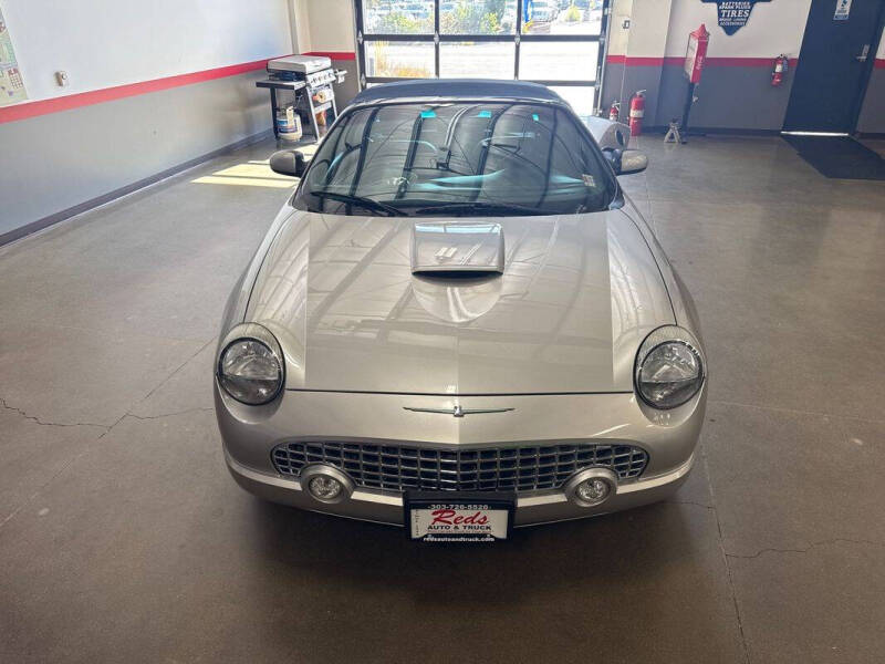 2004 Ford Thunderbird Deluxe