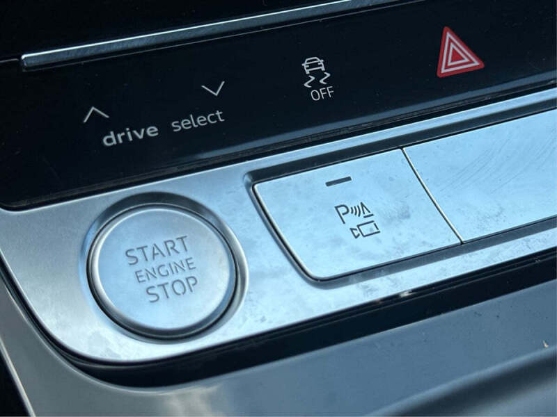 2020 Audi A8 L quattro 60 TFSI