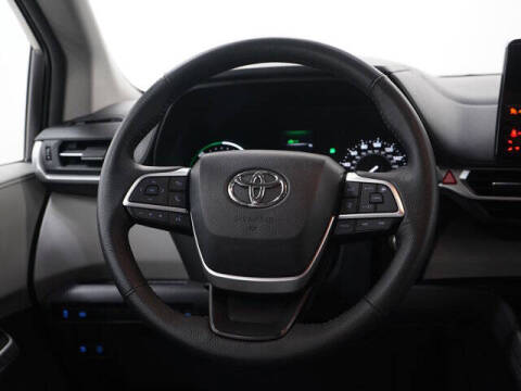 2024 Toyota Sienna XLE 7-Passenger