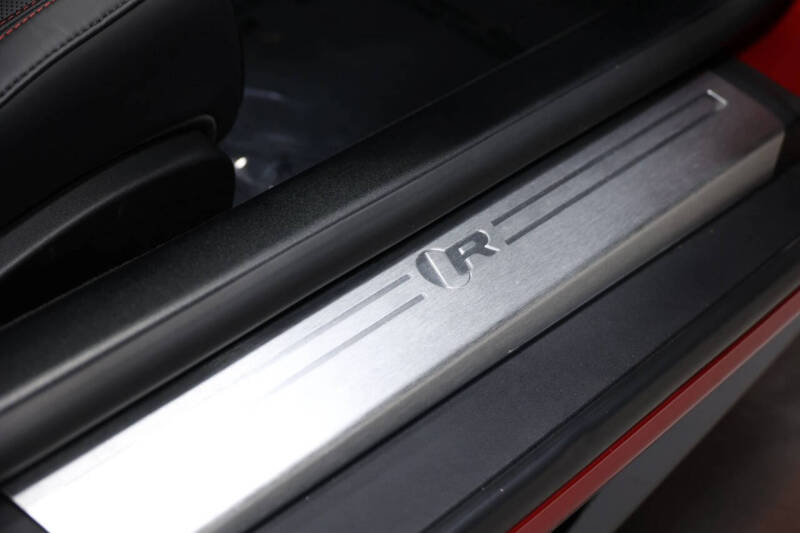 2021 Jaguar F-TYPE R