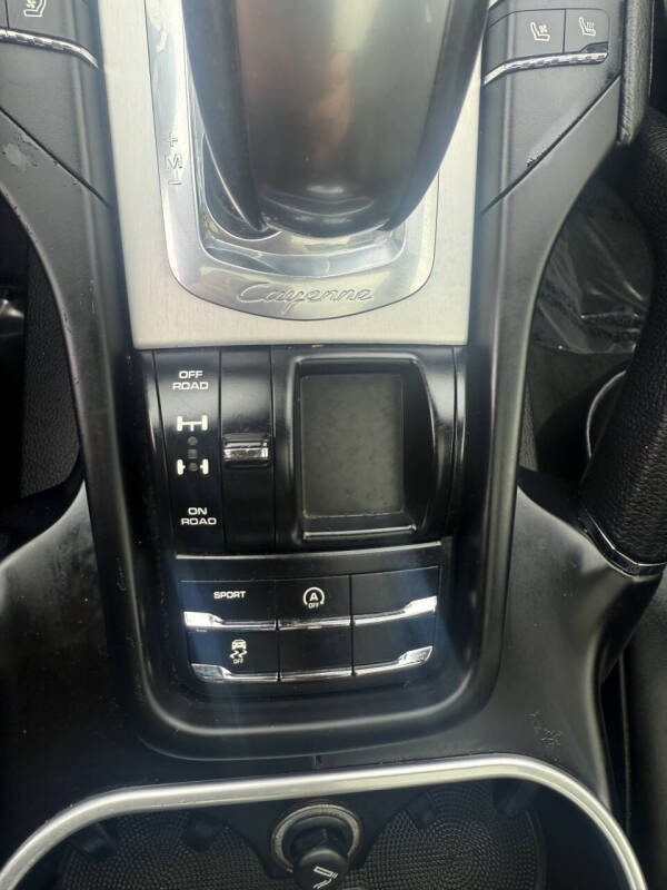 2016 Porsche Cayenne S