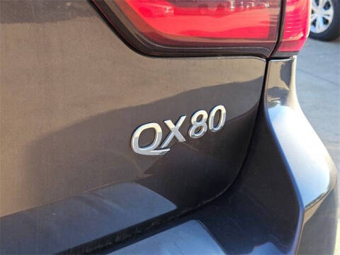 2023 Infiniti QX80 Luxe