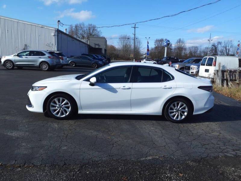 2022 Toyota Camry LE