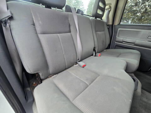 2005 Dodge Dakota SLT