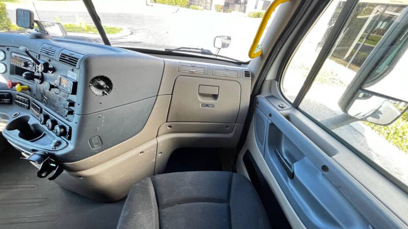 2018 Freightliner Cascadia