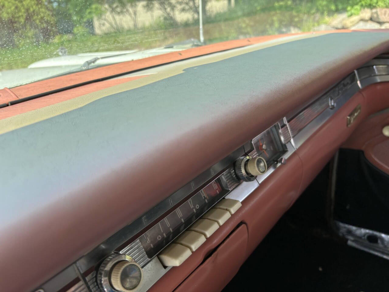 1959 Ford Fairlane 29