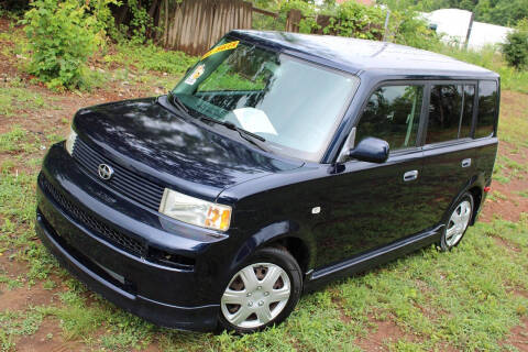 2005 Scion xB