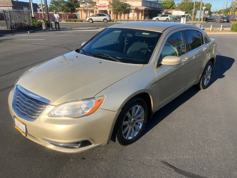 2011 Chrysler 200 for sale at Lifetime Motors AUTO in Sacramento CA