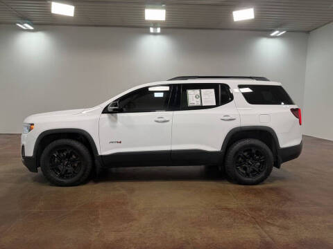 2023 GMC Acadia AT4