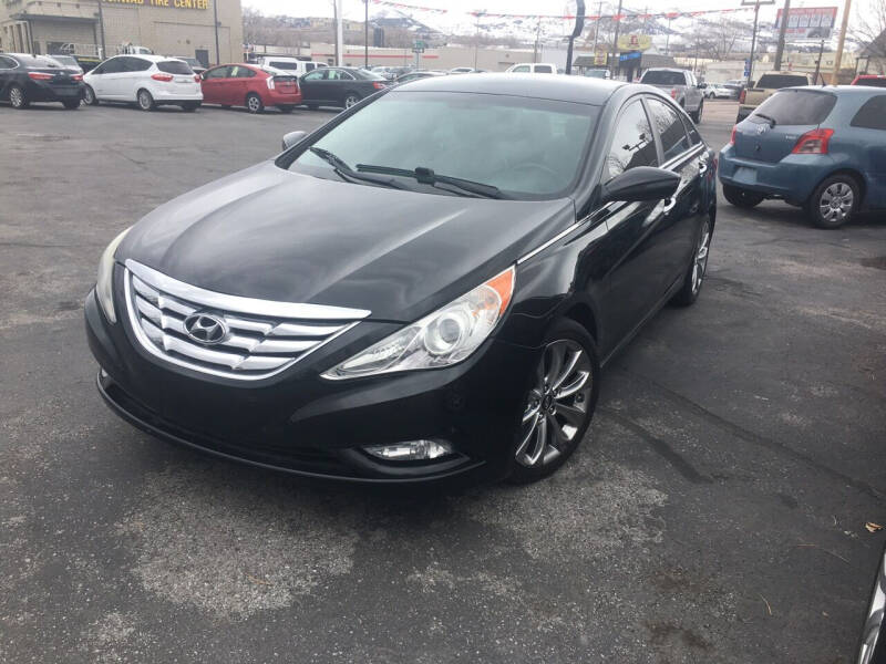 2013 Hyundai Sonata for sale at R & J Auto Sales in Pocatello ID