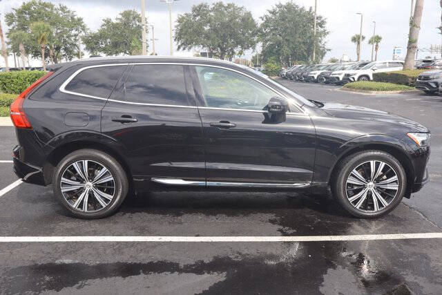 2022 Volvo XC60 B5 Inscription