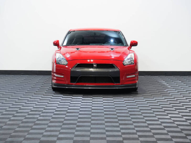 2013 Nissan GT-R Premium