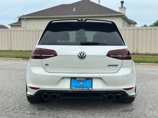 2016 Volkswagen Golf R