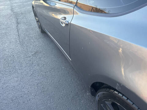 2010 Hyundai Genesis Coupe 2.0T Premium