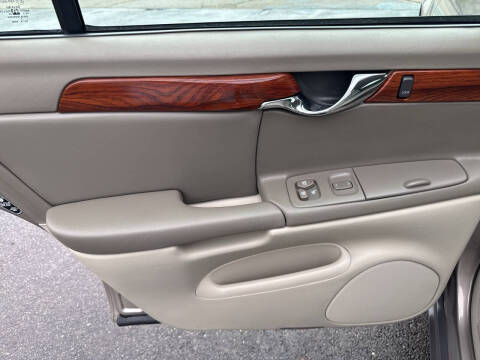 2001 Cadillac DeVille