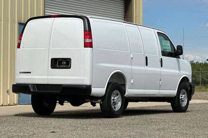 2026 Chevrolet Express 3500