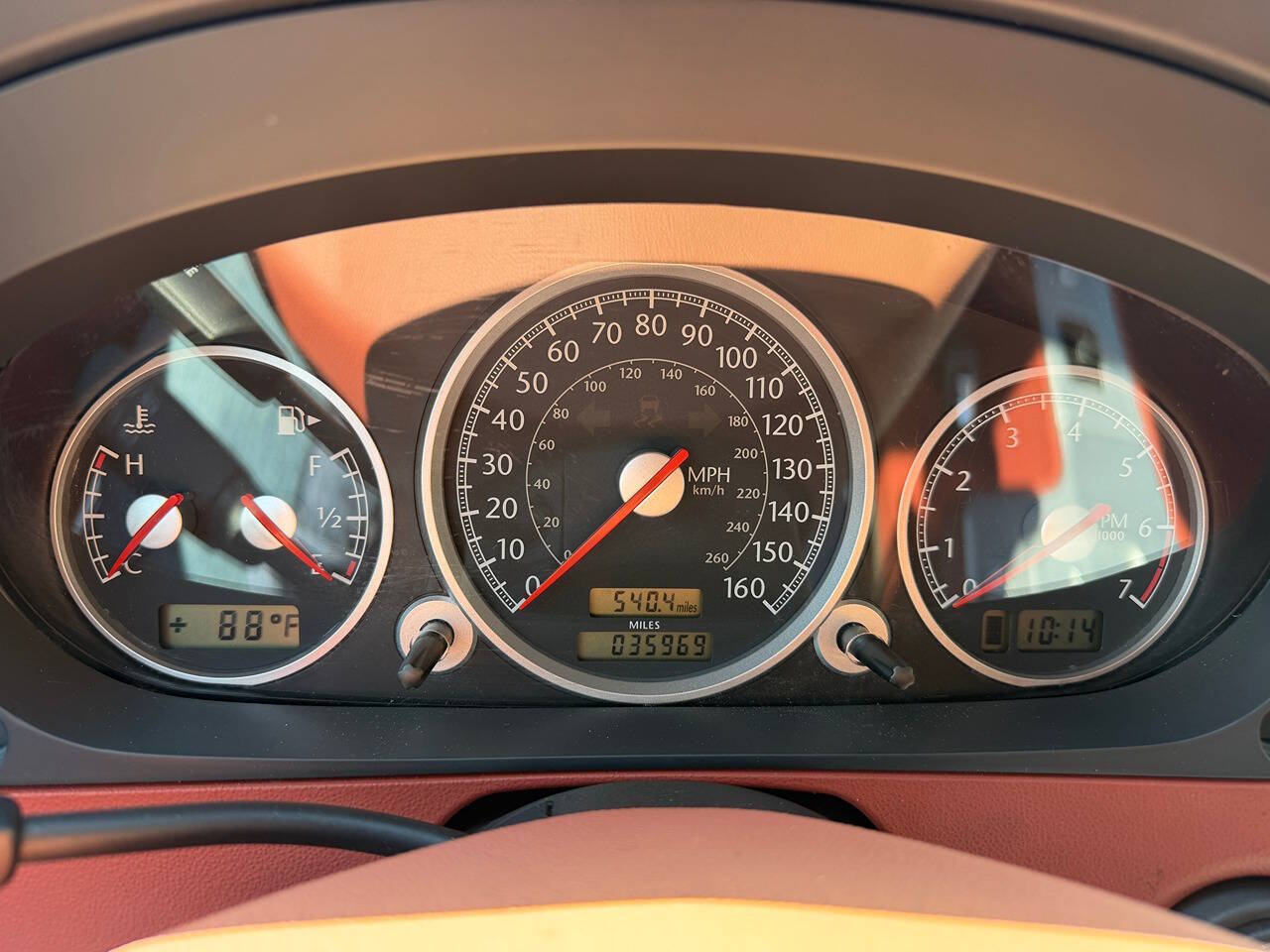 2007 Chrysler Crossfire 6