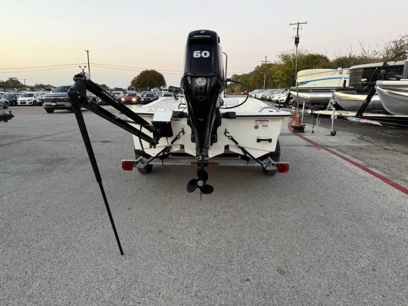 2023 Mako Pro Skiff 15 CC