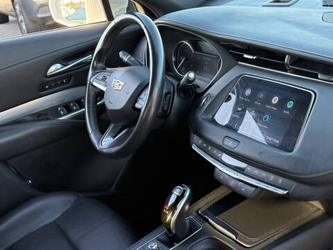 2020 Cadillac XT4 Premium Luxury