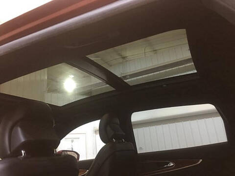 2019 Lincoln Nautilus Select