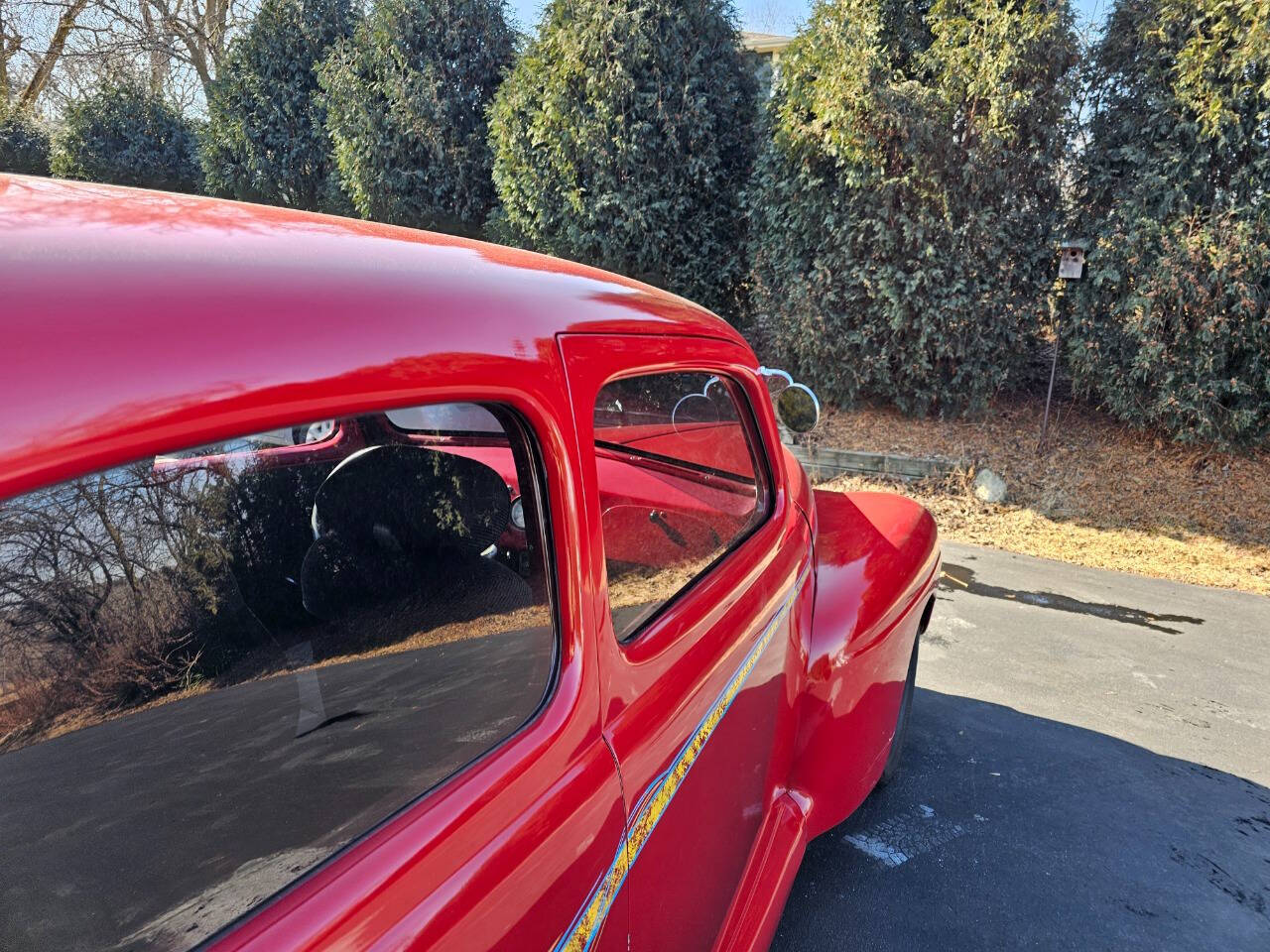 1946 Ford Deluxe Street Rod 46