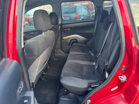 2009 Mitsubishi Outlander ES