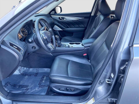 2022 Infiniti Q50 Luxe