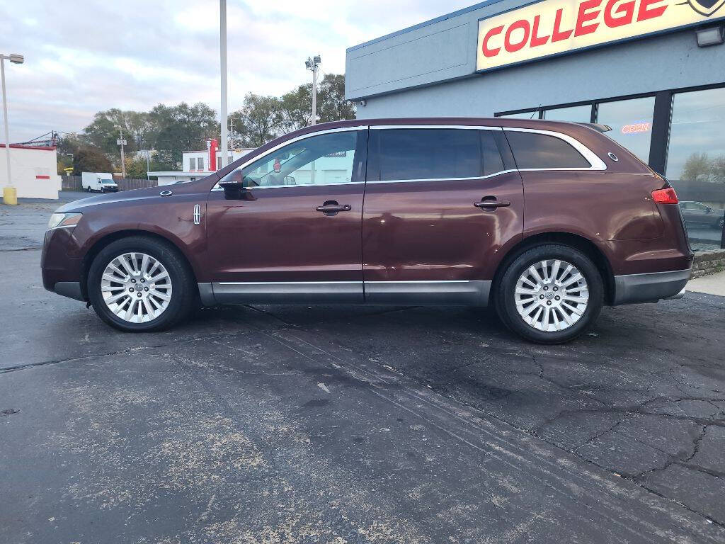 2010 Lincoln MKT for sale at COLLEGE MOTORS LLC in South Bend, IN