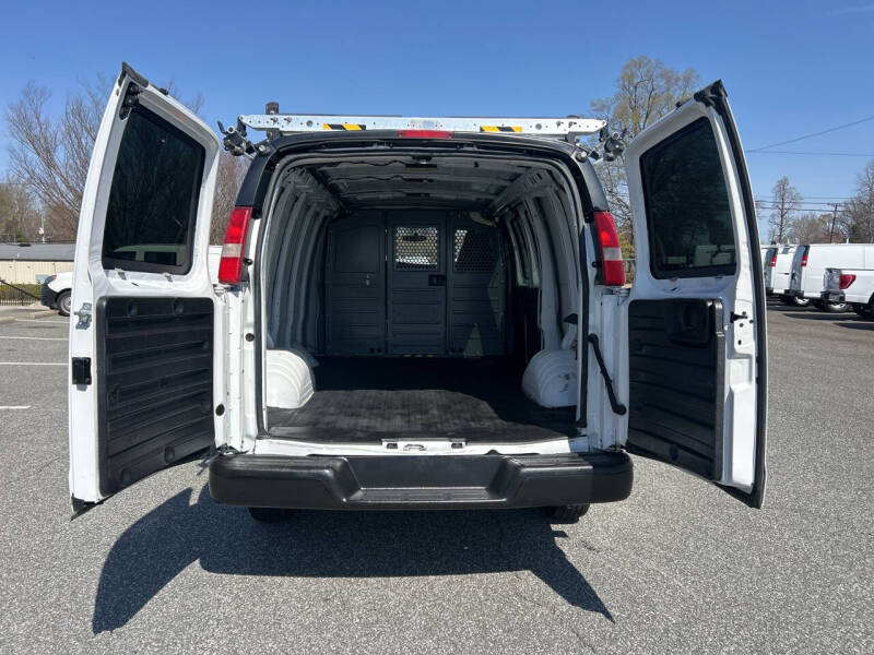 2017 Chevrolet Express 2500