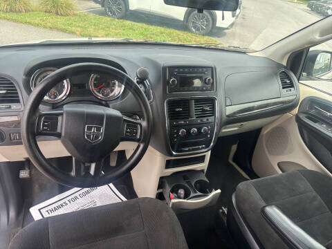 2016 Dodge Grand Caravan American Value Package