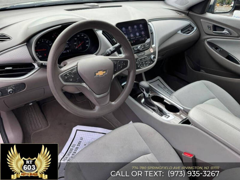 2022 Chevrolet Malibu LT